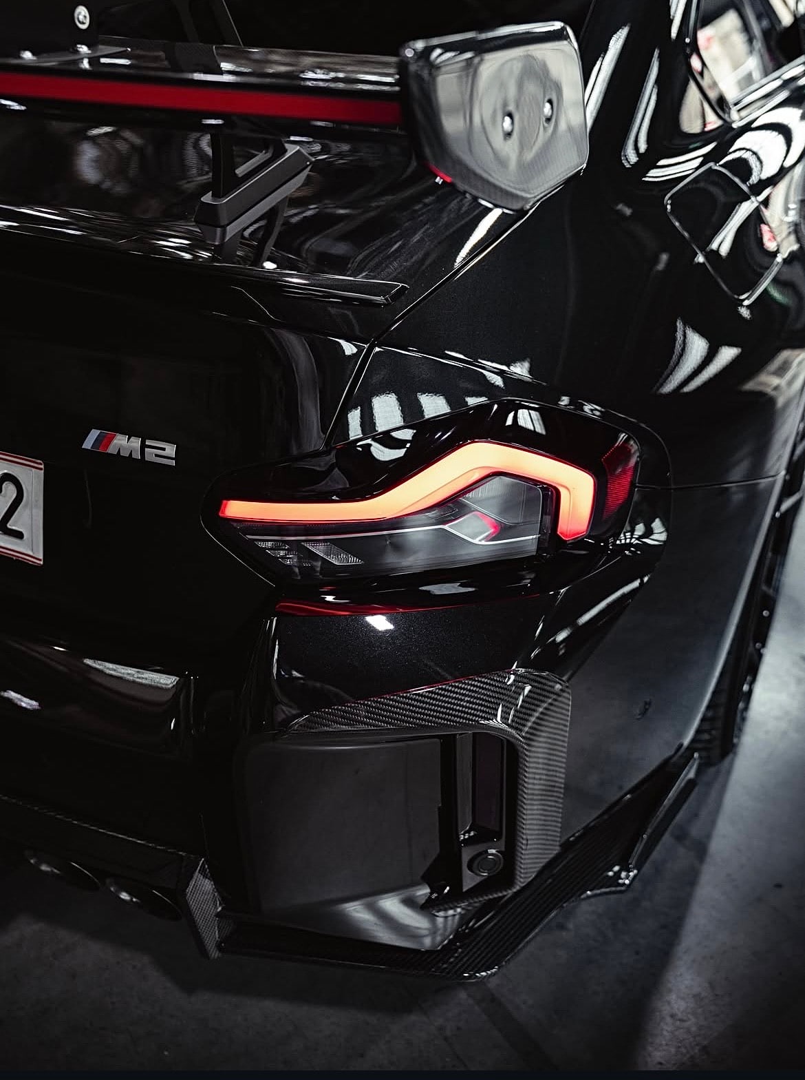 BMW M2 Heckdetail mit Carbon-Diffusor von CSL Carbon