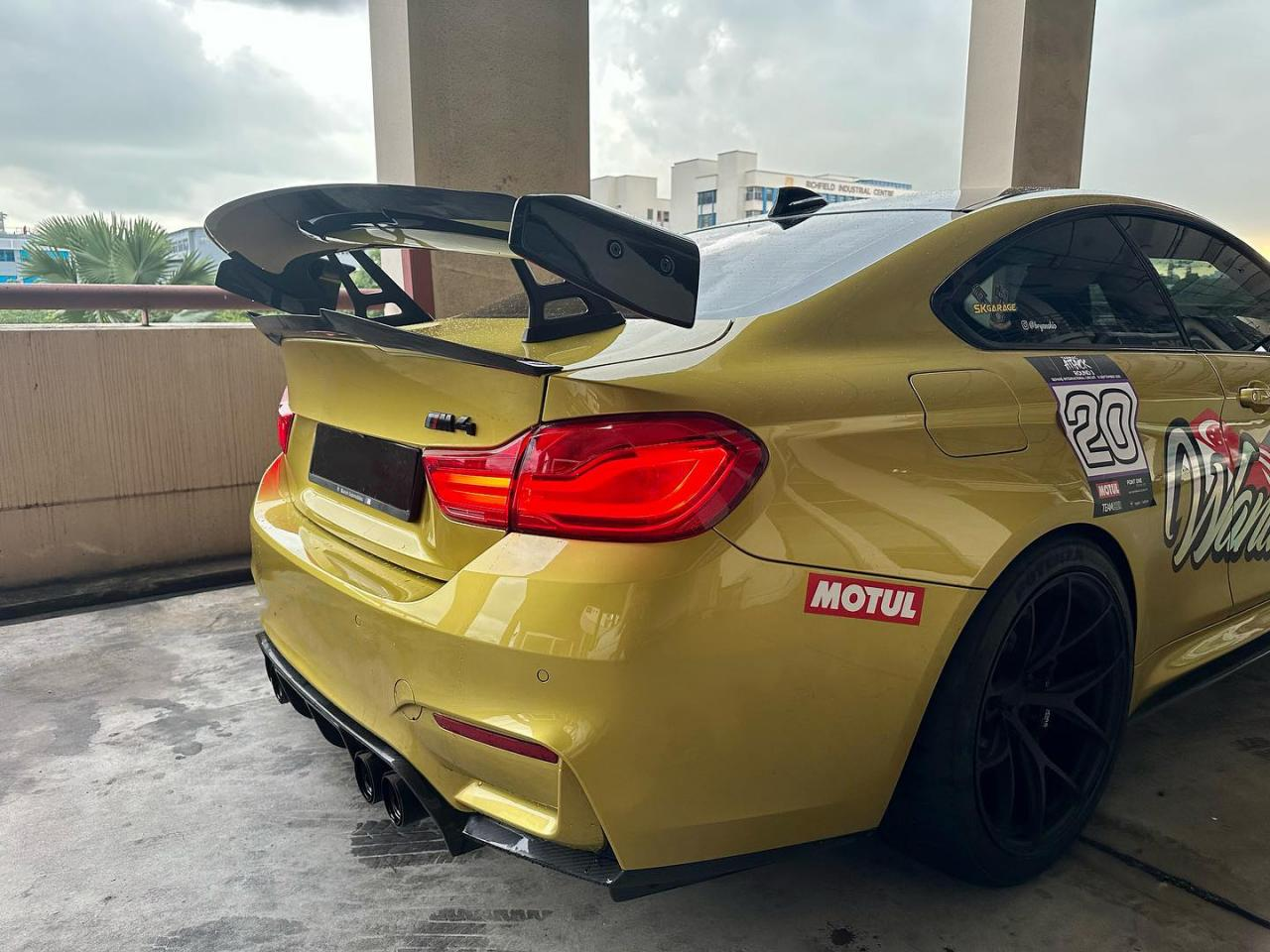F8X M3 M4 -A-D Type Rear Spoiler