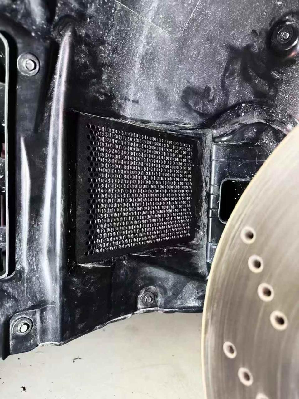 G80 G81 G82 G83 G87 Fender liner mesh